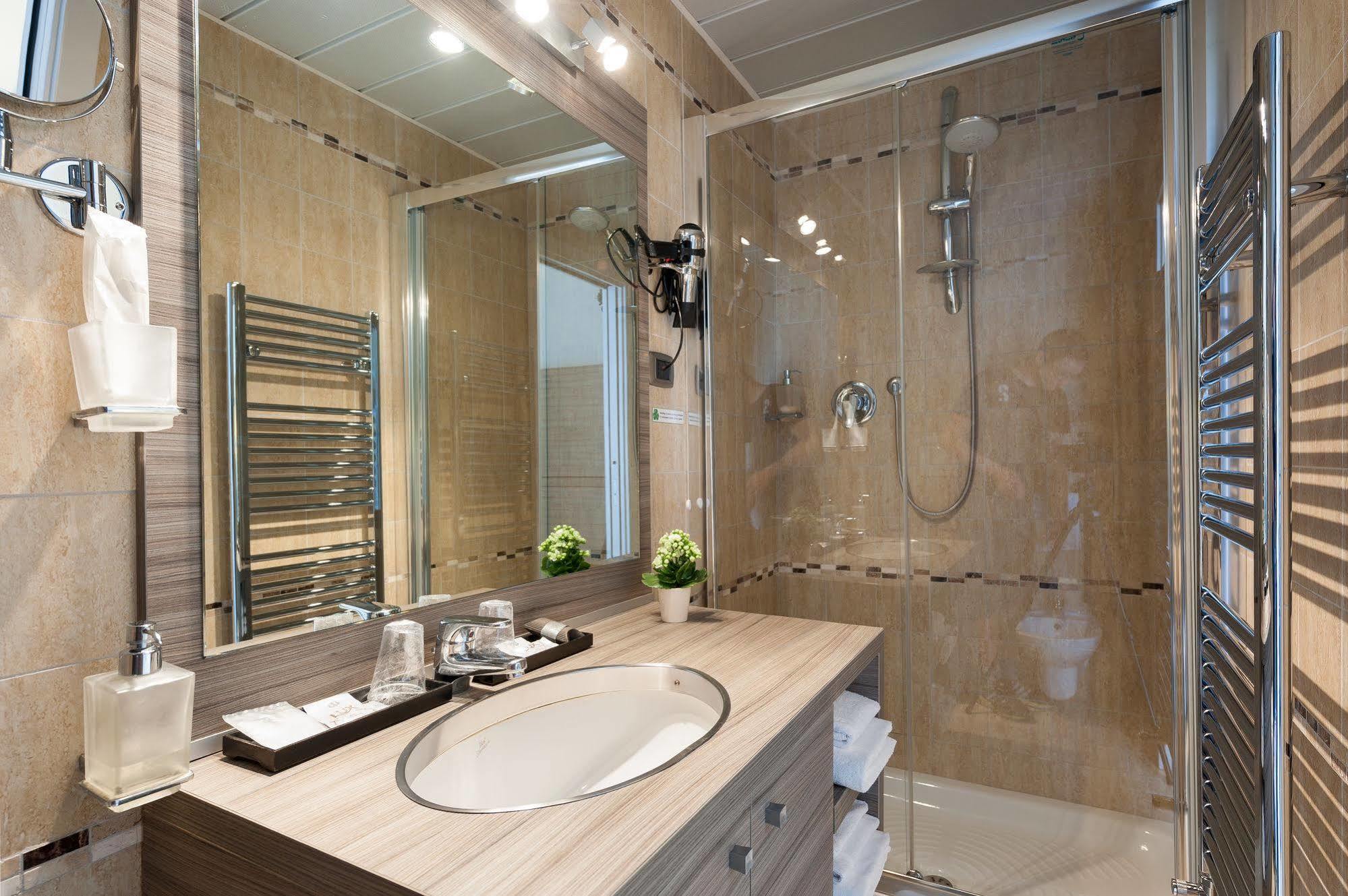 Morrisson Exclusive Rooms Rome Bagian luar foto