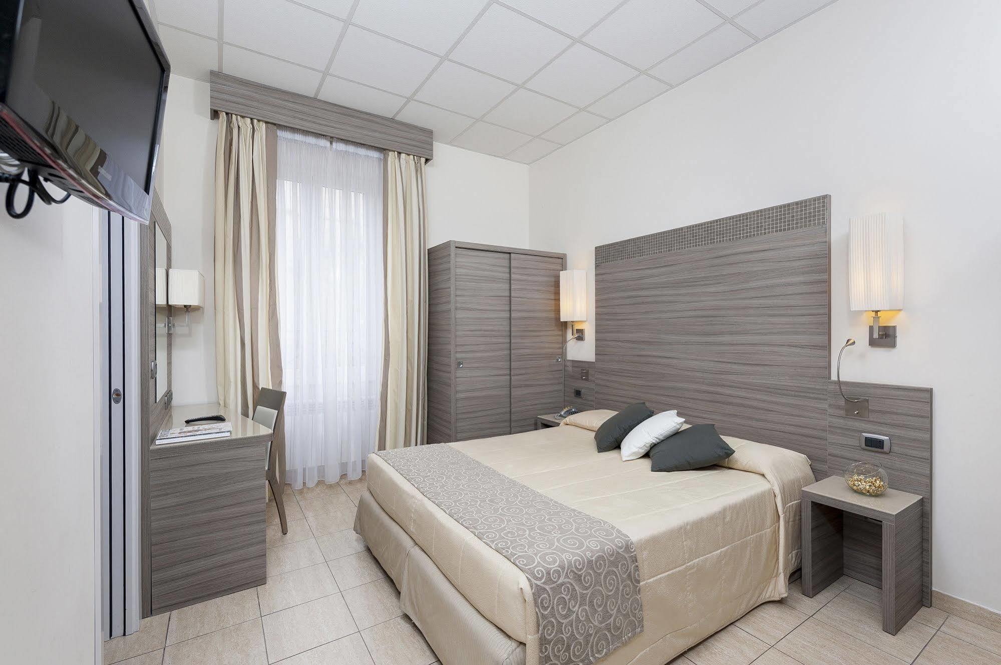 Morrisson Exclusive Rooms Rome Bagian luar foto